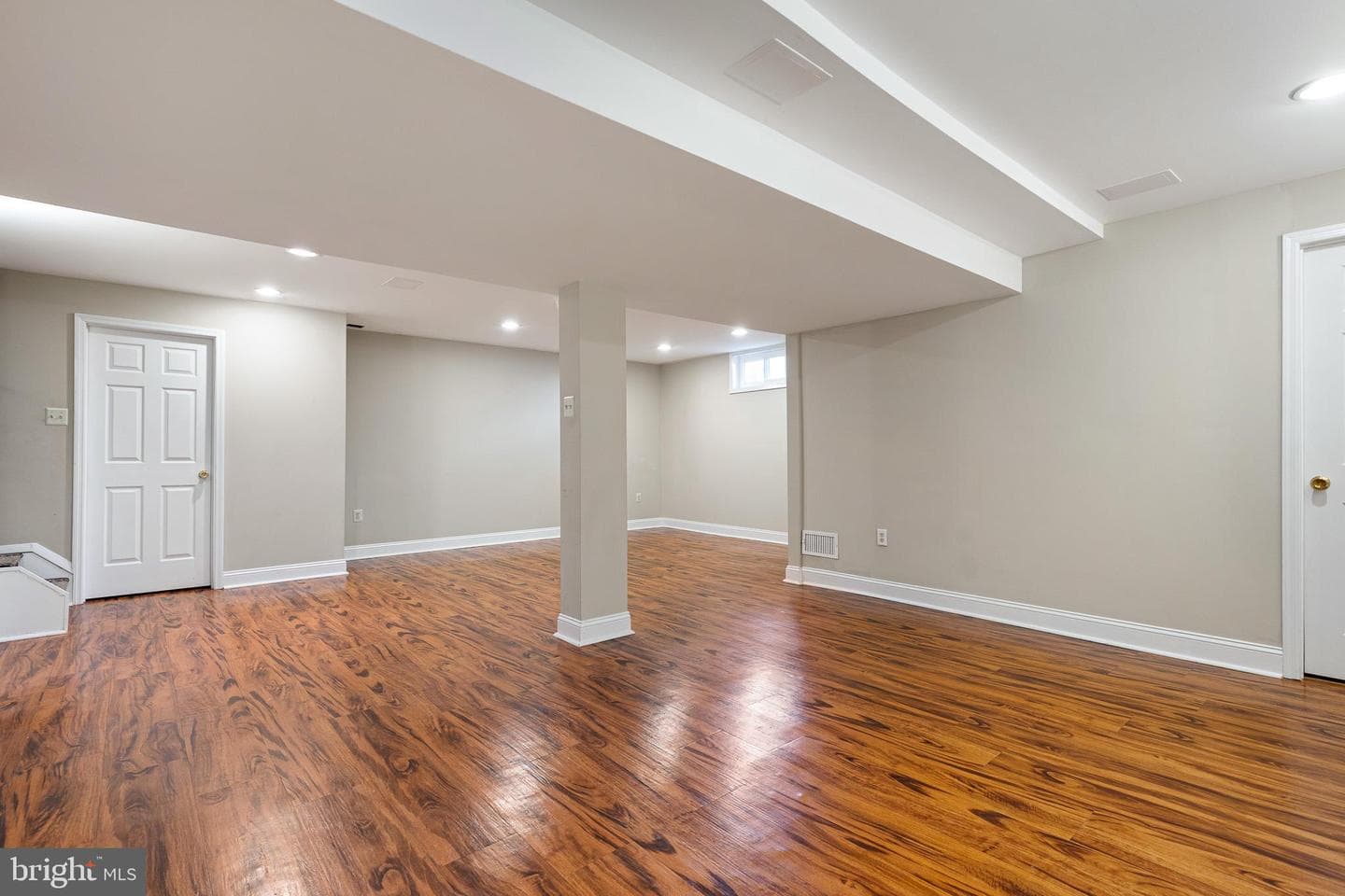 820 Plumtry Drive photo 28