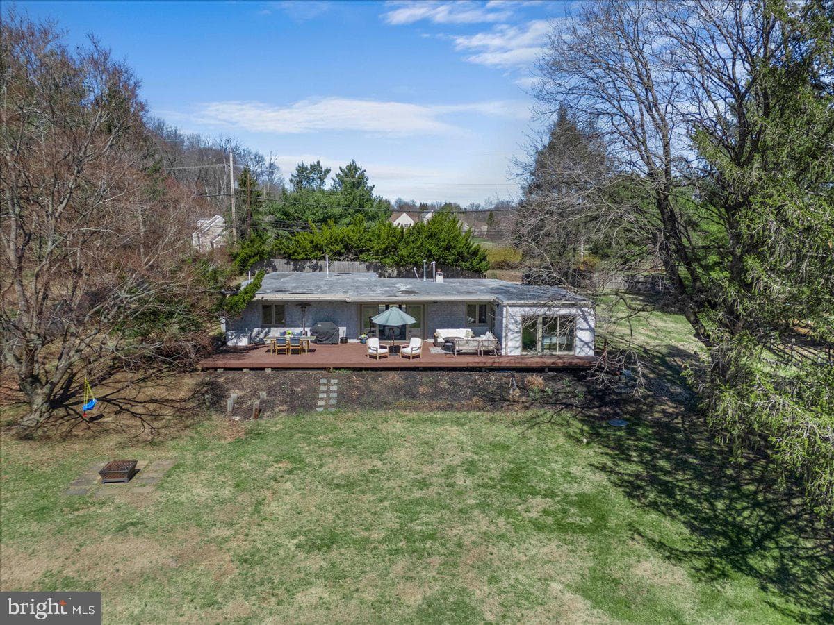 1056 Lenape Road photo 41