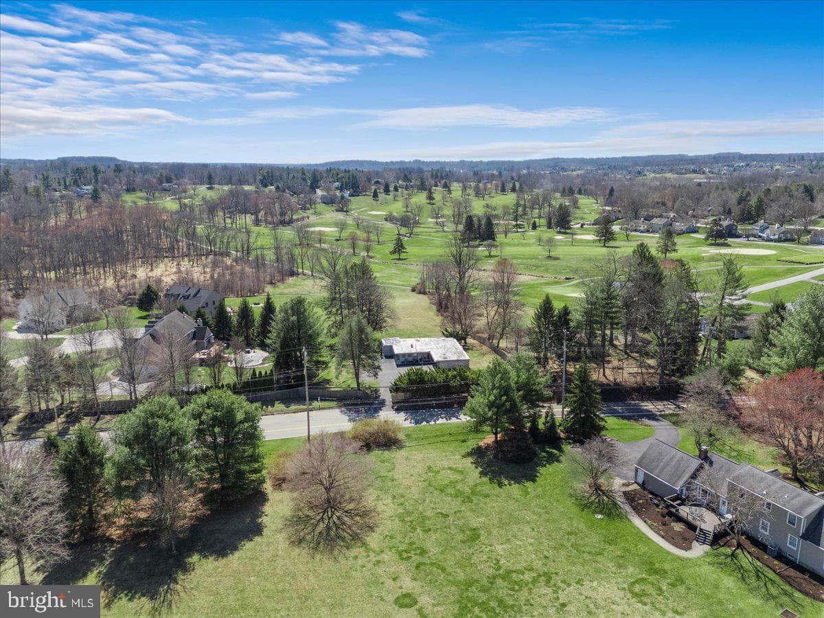 1056 Lenape Road photo 48