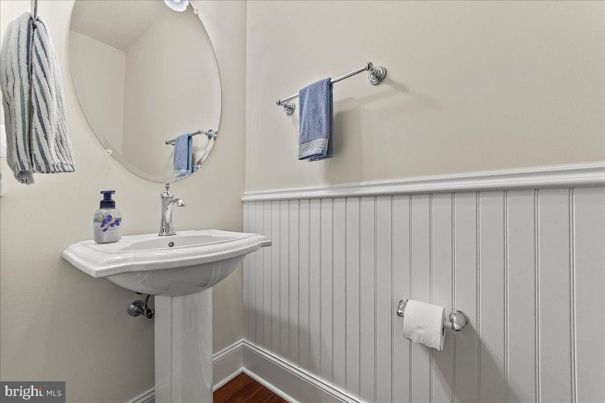1007 James Walter Way photo 14