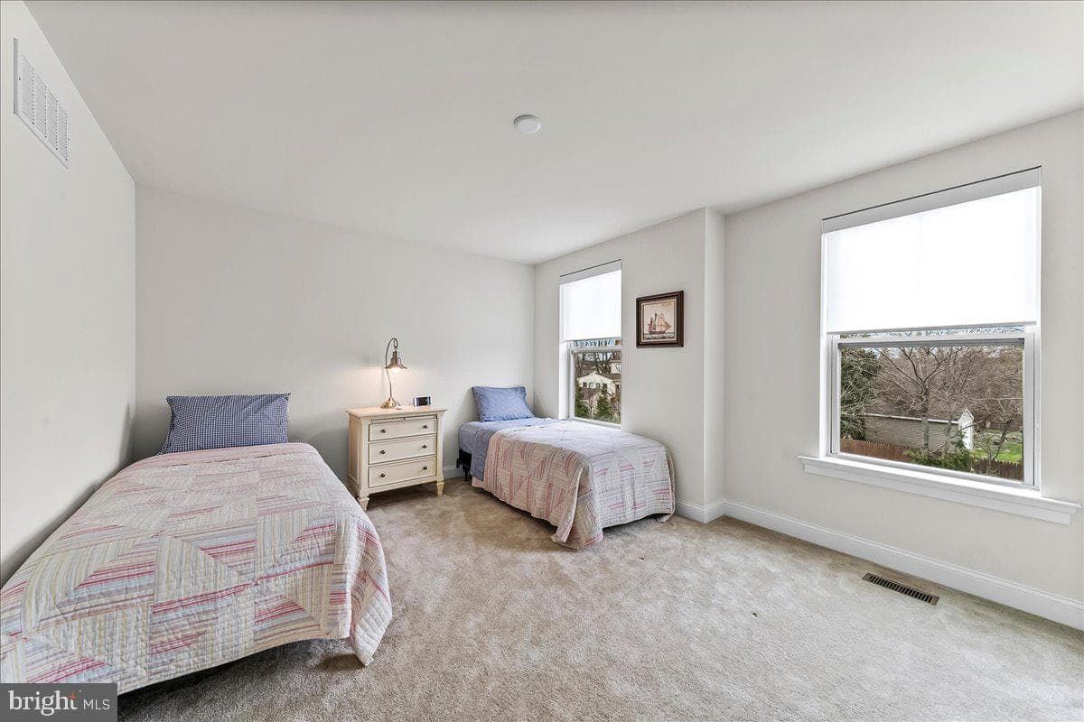 1007 James Walter Way photo 21
