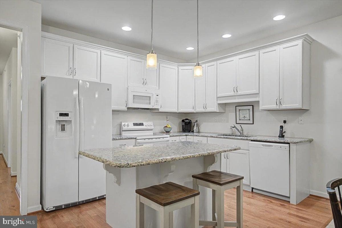 139 Harlow Pointe Court photo 6