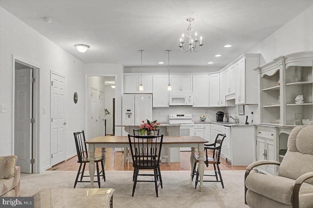 139 Harlow Pointe Court photo 8