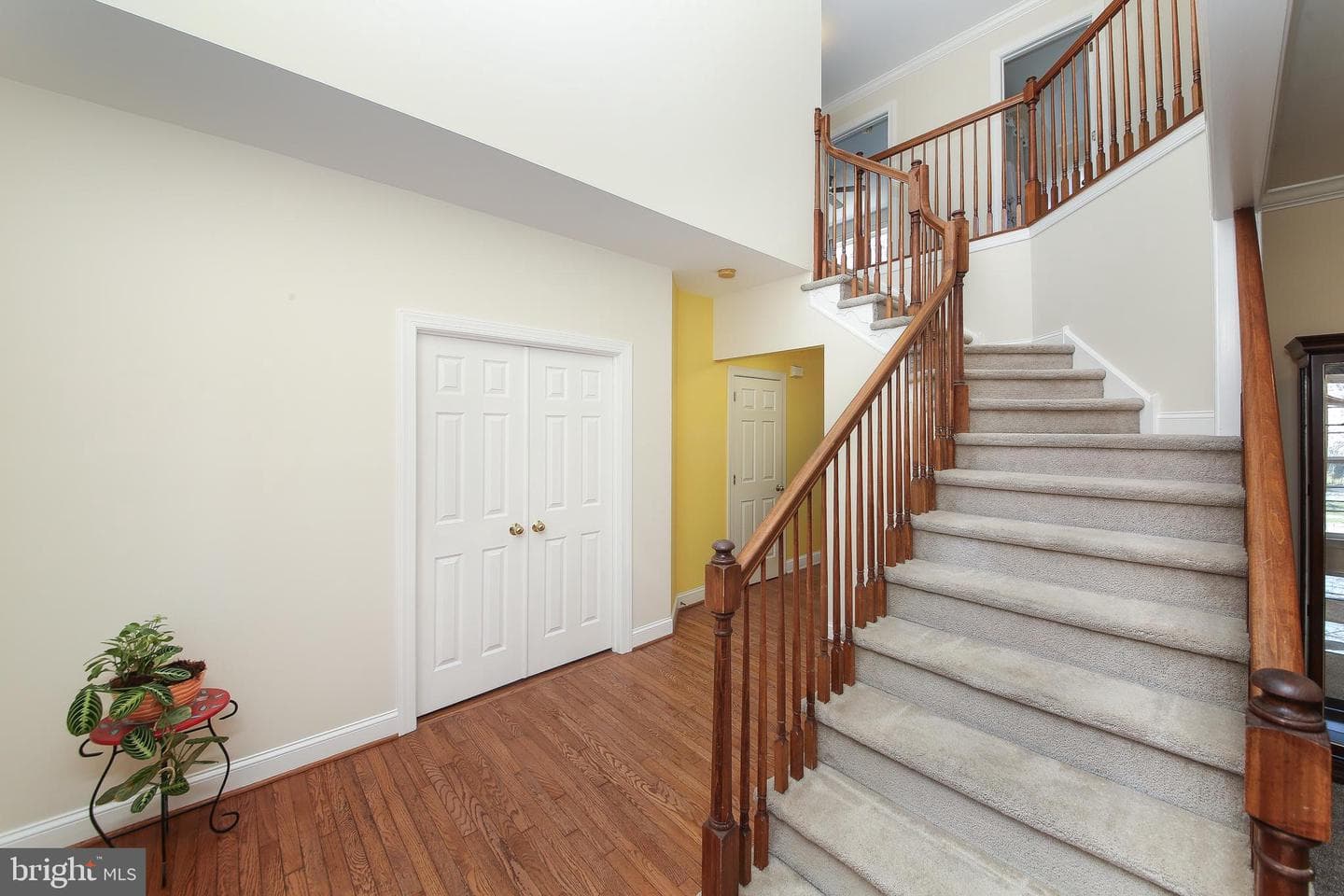 212 Truman Way photo 3