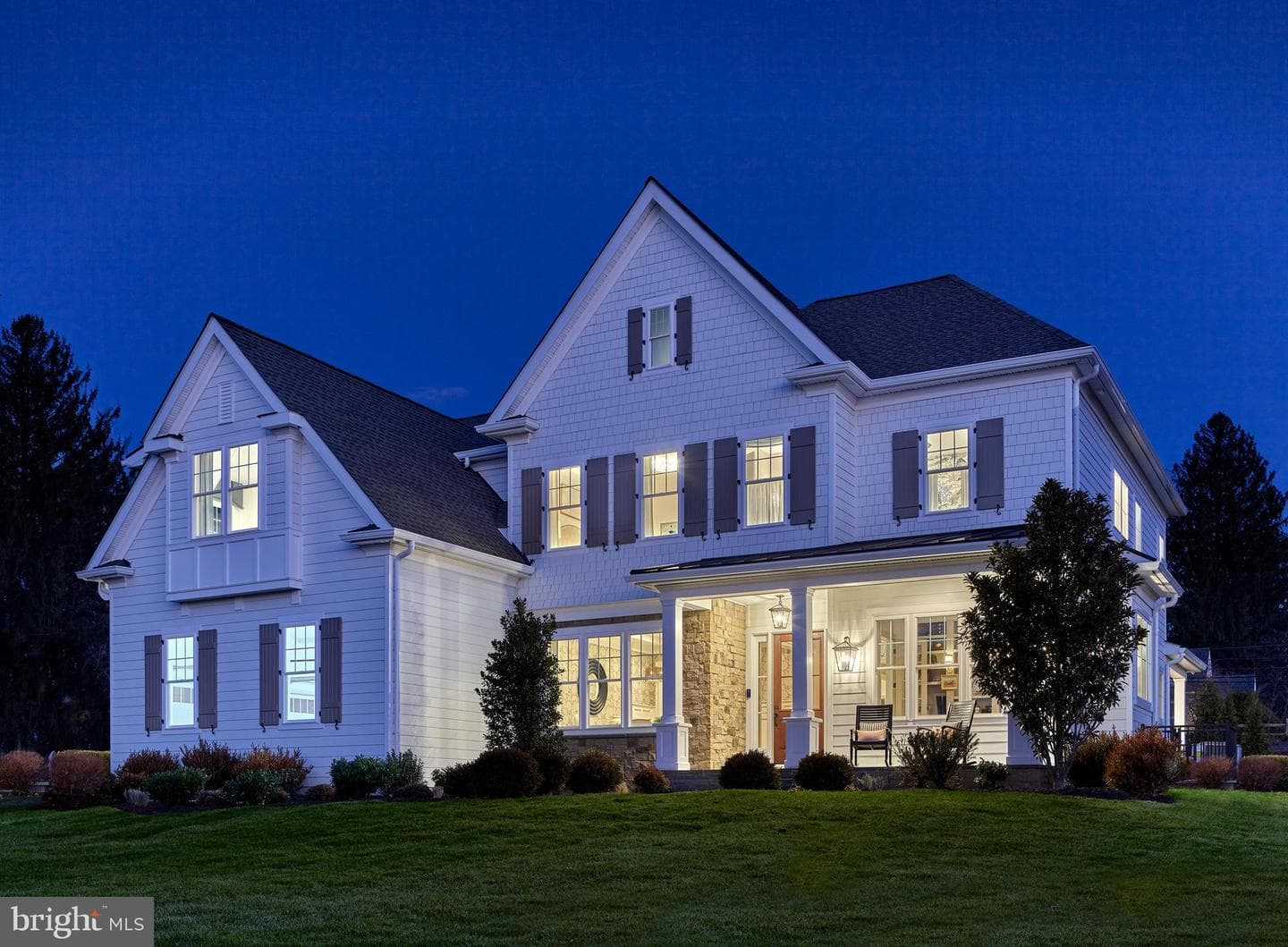 103 Palmetto, Devon