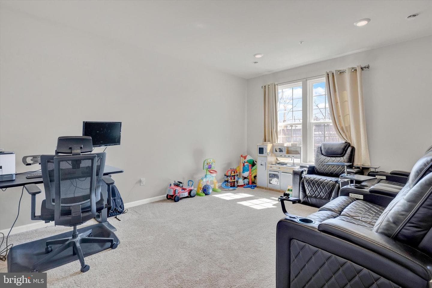 423 Smithworks Boulevard photo 21
