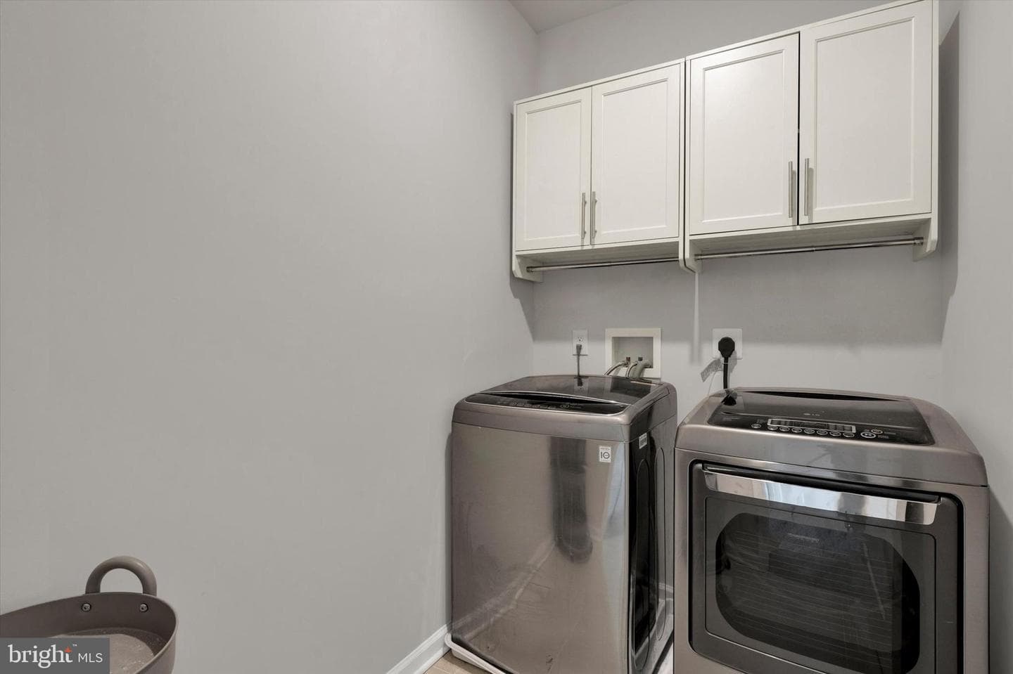 423 Smithworks Boulevard photo 33