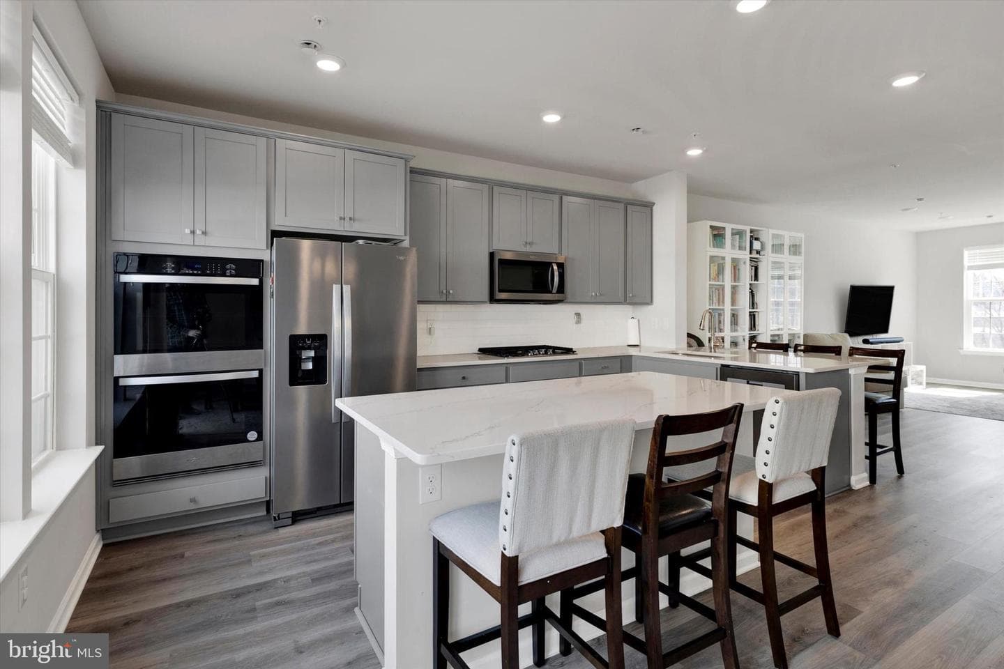 423 Smithworks Boulevard photo 9