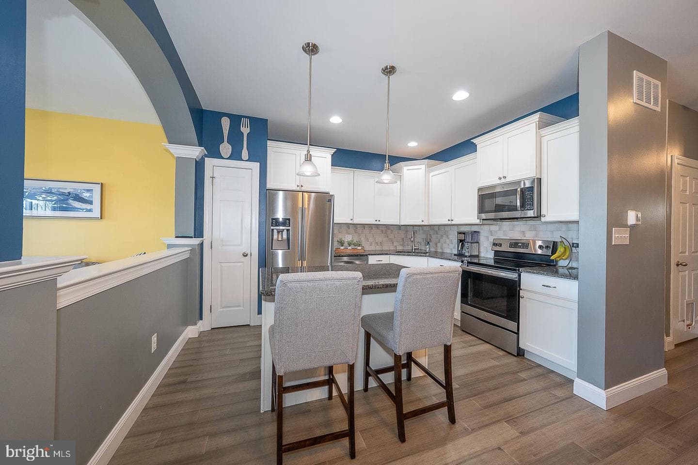 206 Kennedy Drive photo 13