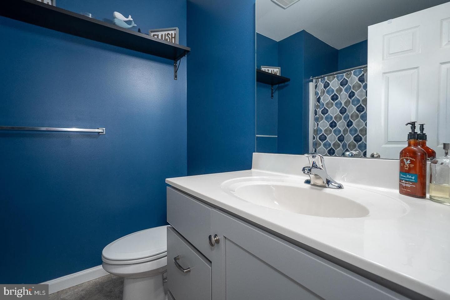 206 Kennedy Drive photo 33