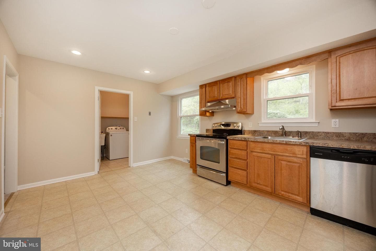 401 Baker Lane photo 20