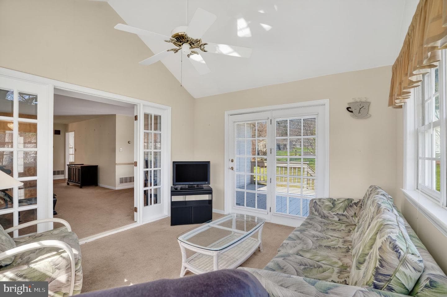 604 Lorient Drive photo 16