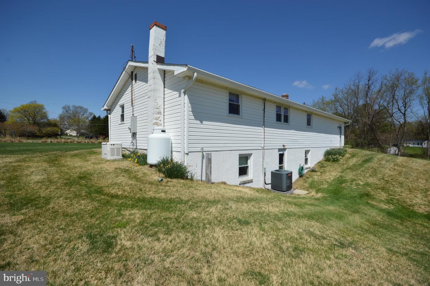 512 E Avondale Road photo 25