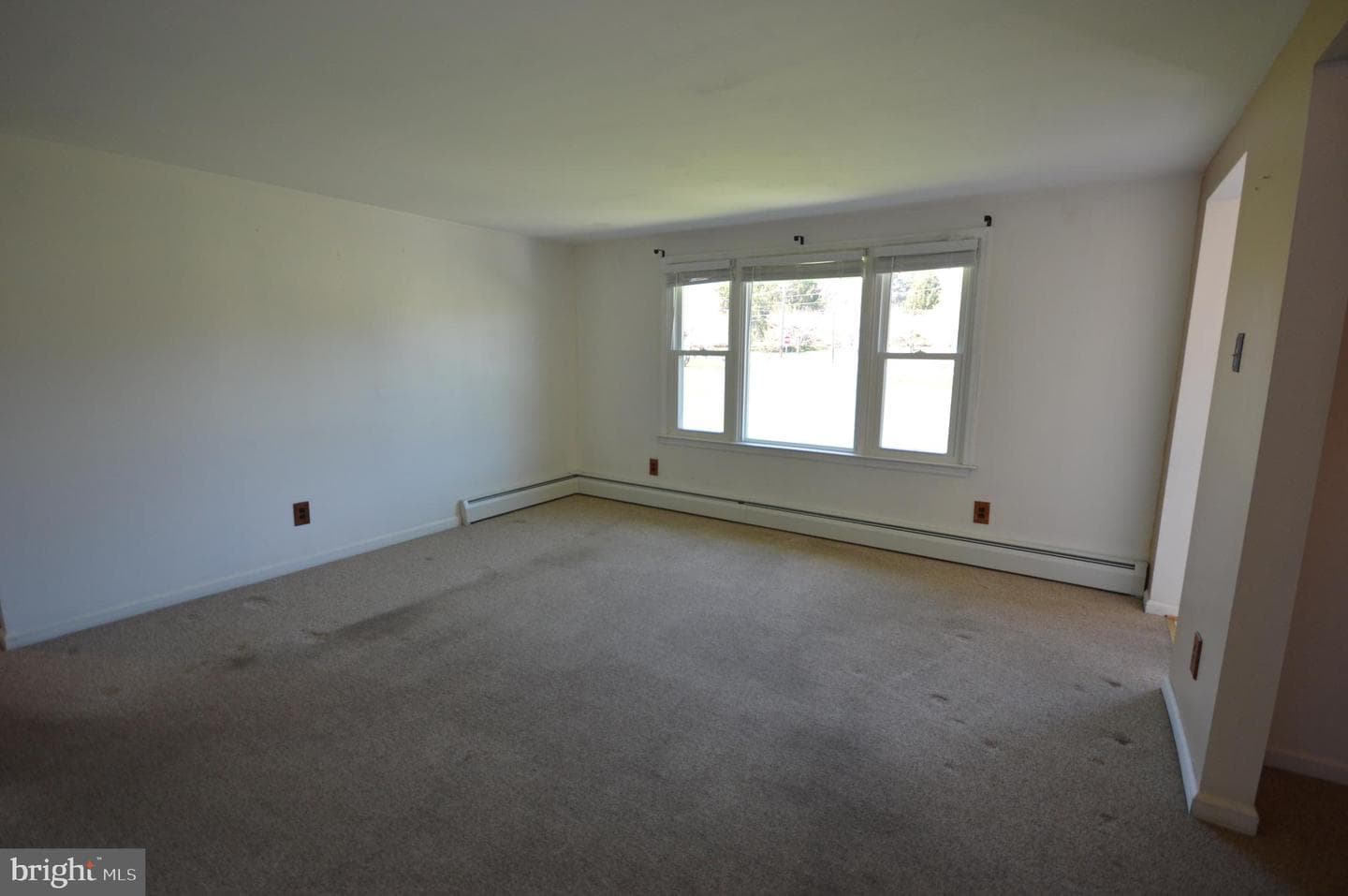 512 E Avondale Road photo 3