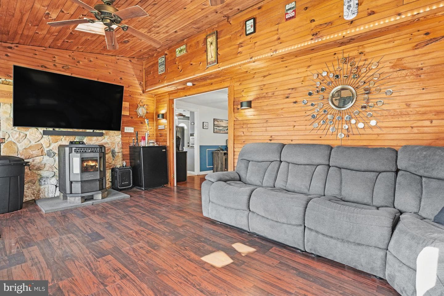 1442 Harvey Lane photo 12