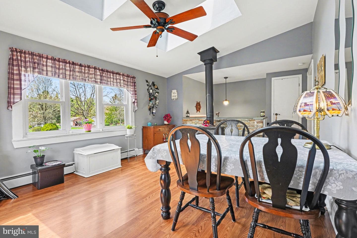 1442 Harvey Lane photo 14