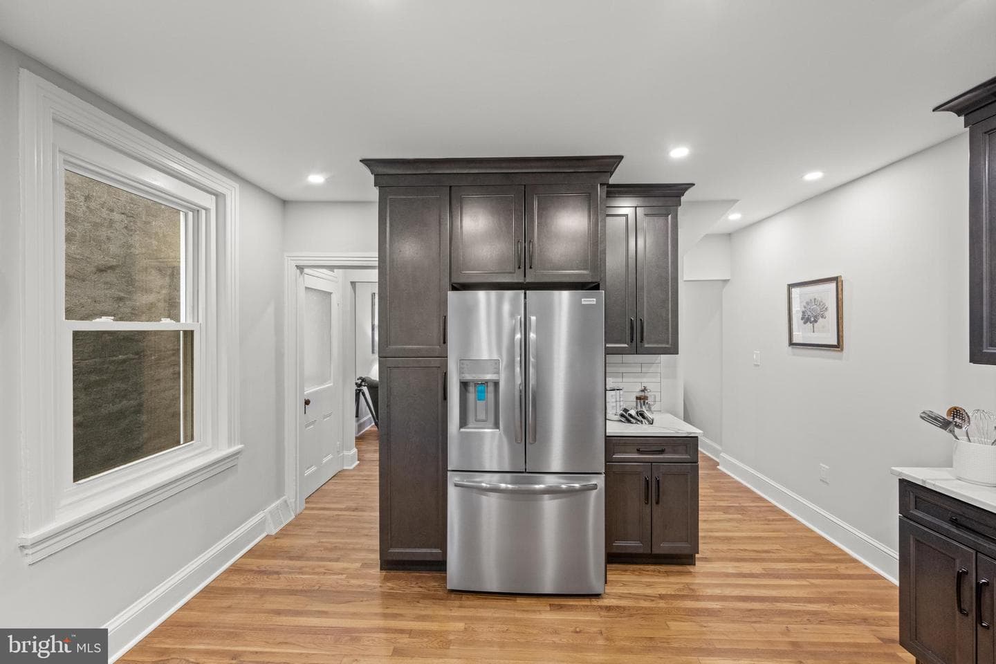 222 W Barnard Street photo 18