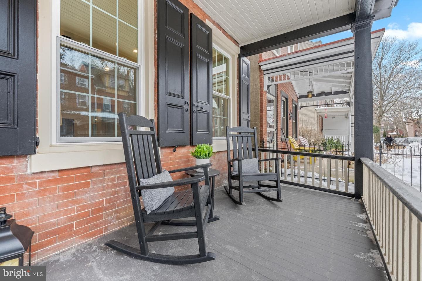 222 W Barnard Street photo 3