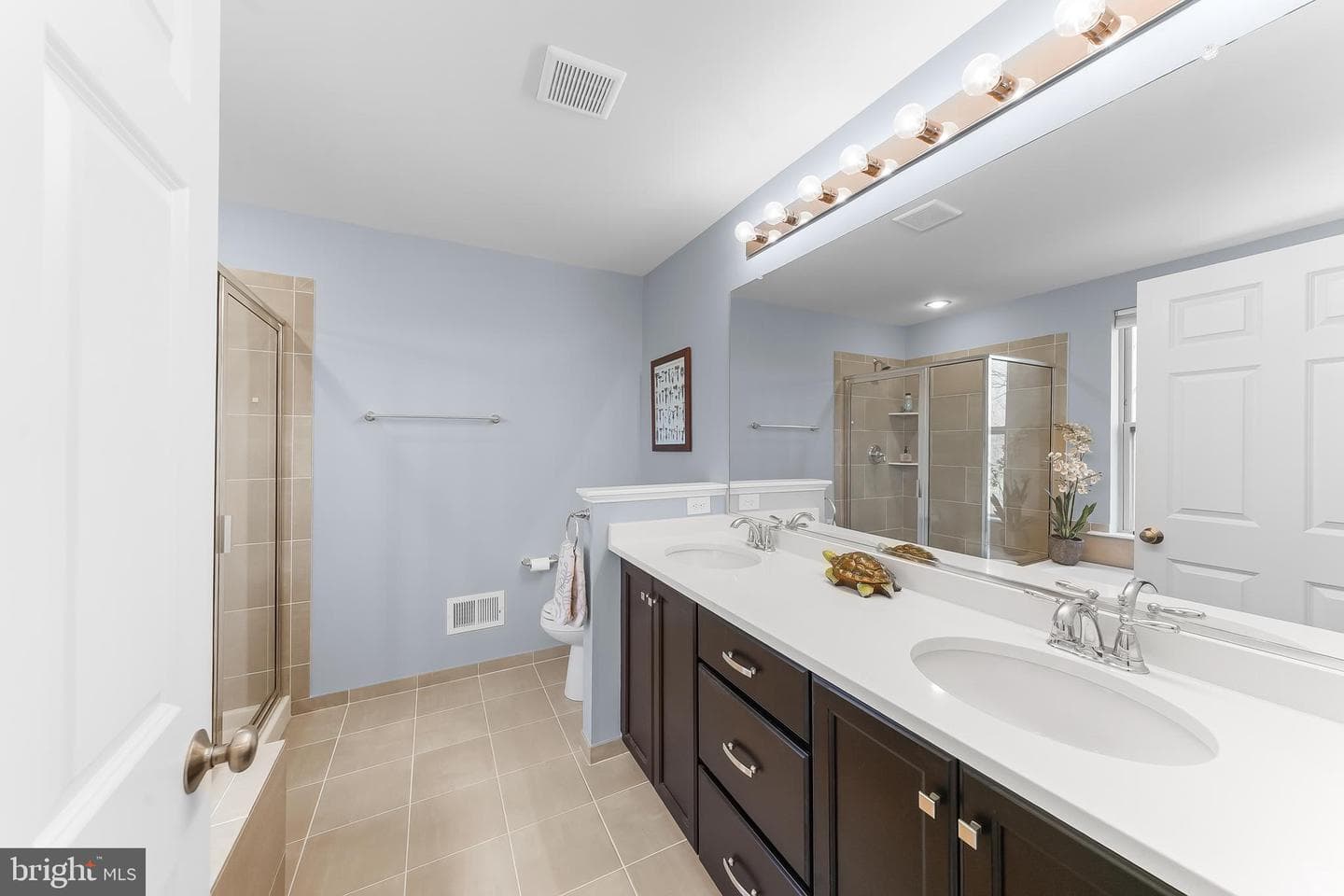 292 Kestrel Court photo 25