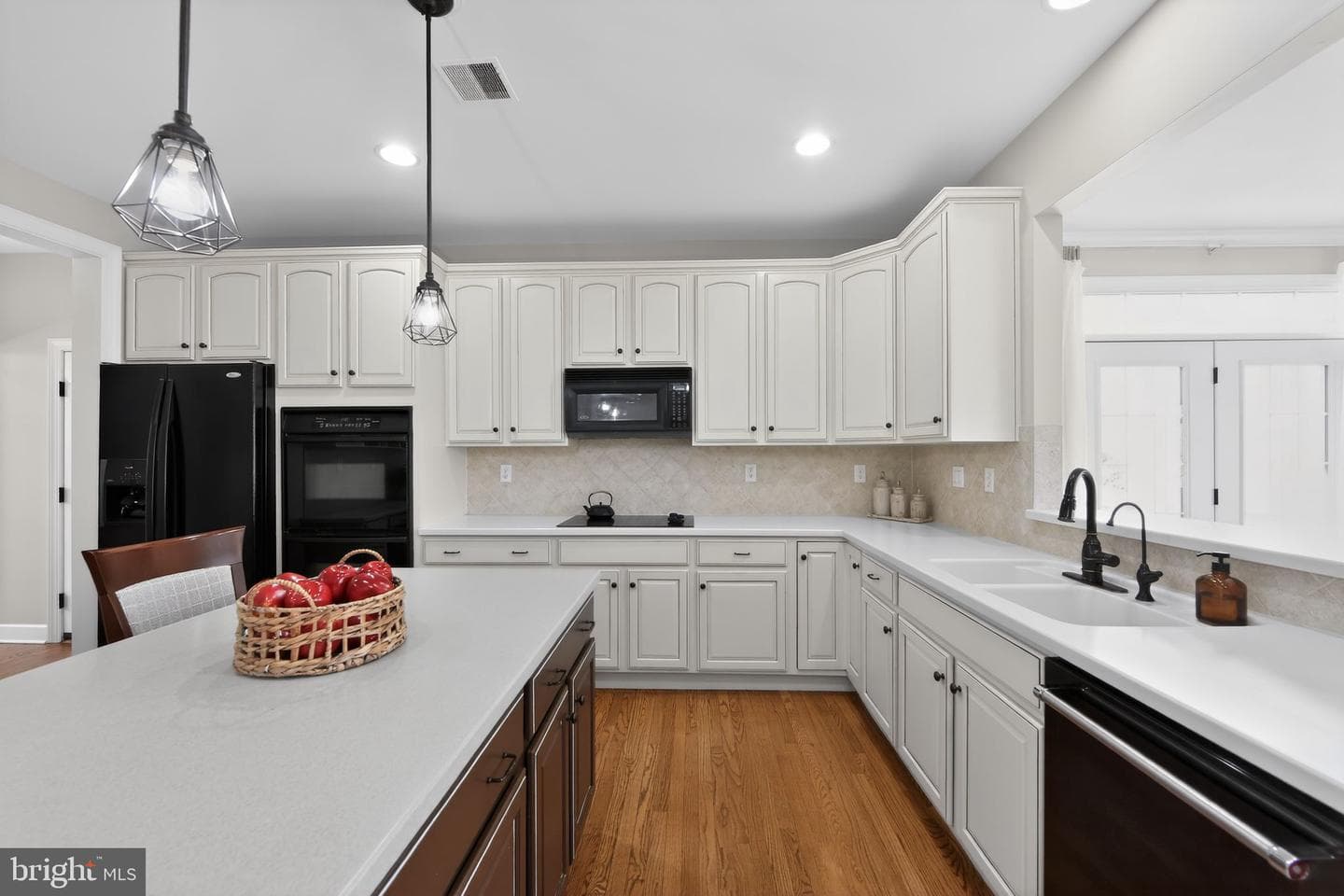 19 Steepleview Drive photo 18