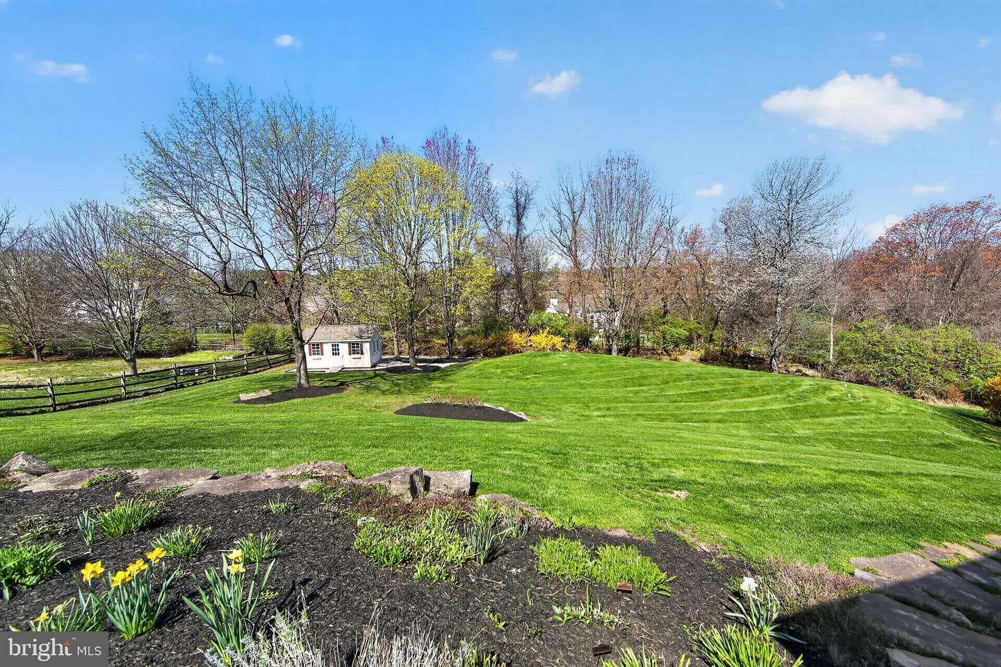 19 Steepleview Drive photo 38