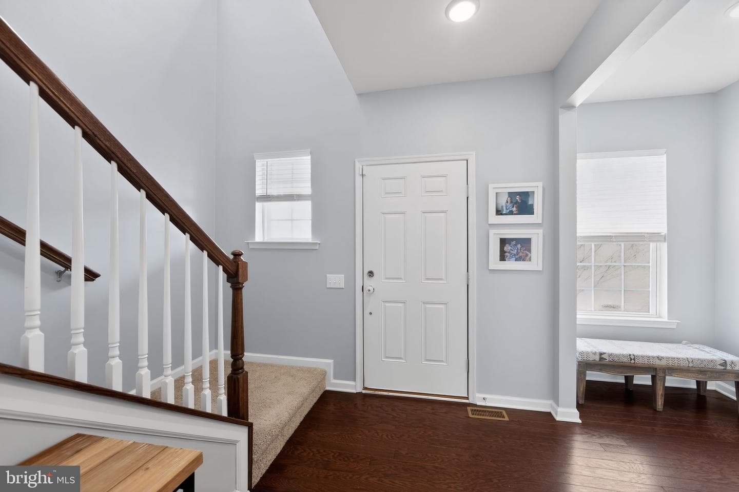 302 Stafford Court photo 5