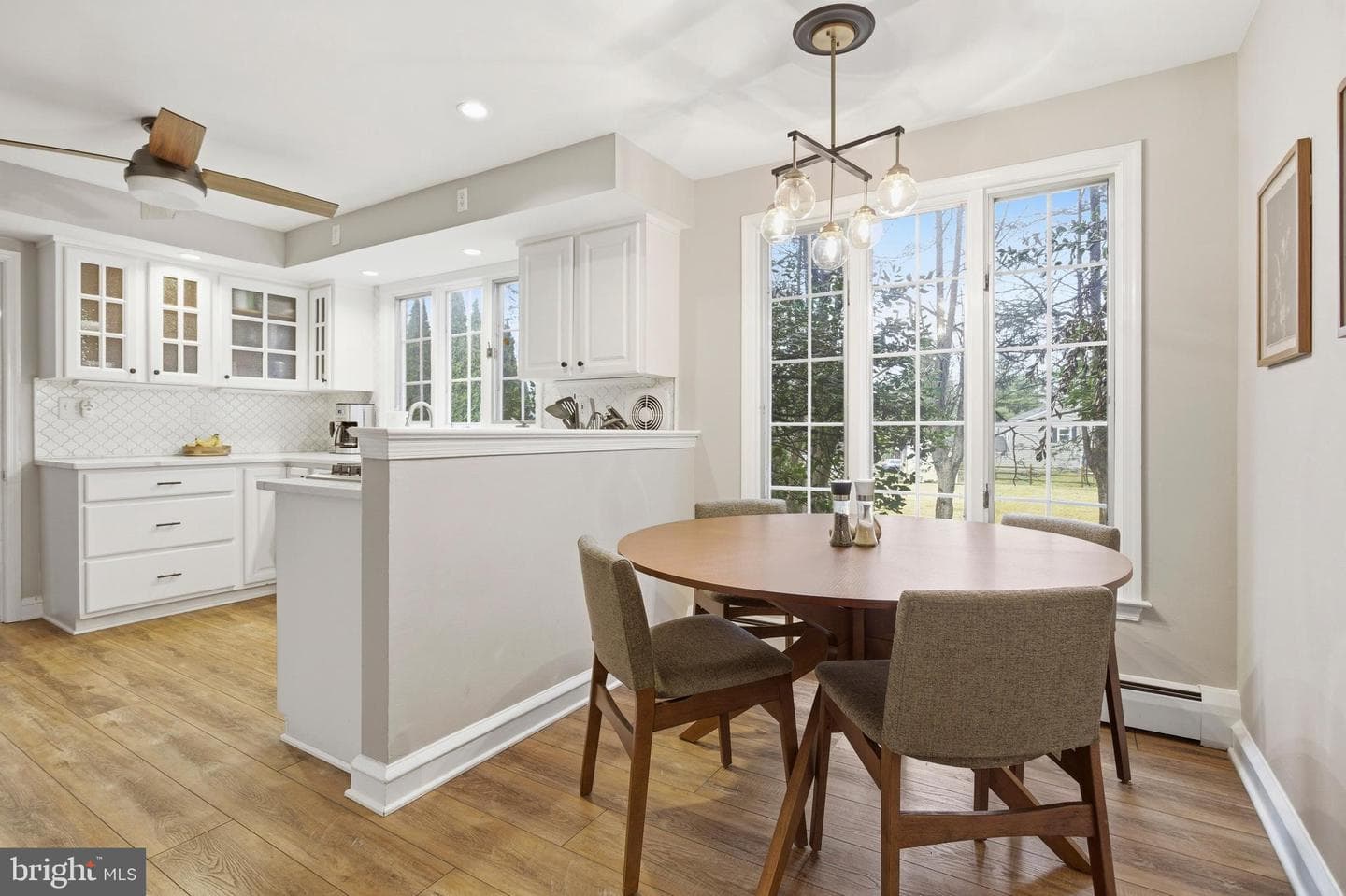 935 N Chester Road photo 11