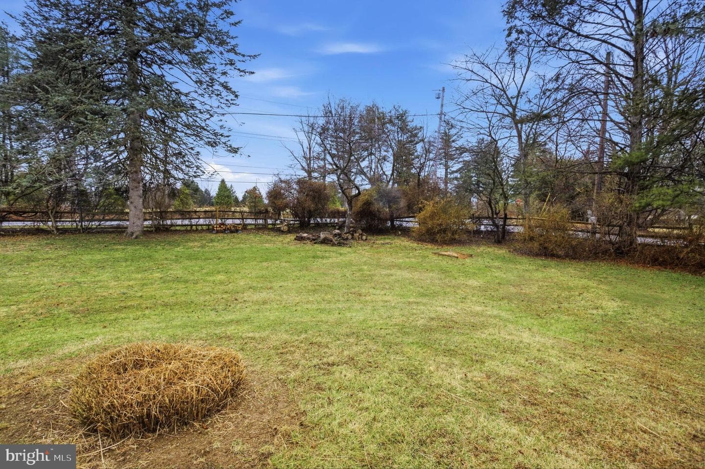935 N Chester Road photo 39