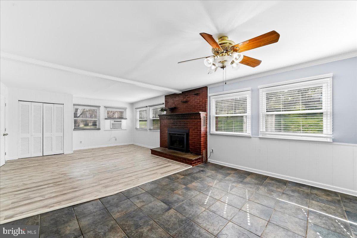 20 Holly Drive photo 11