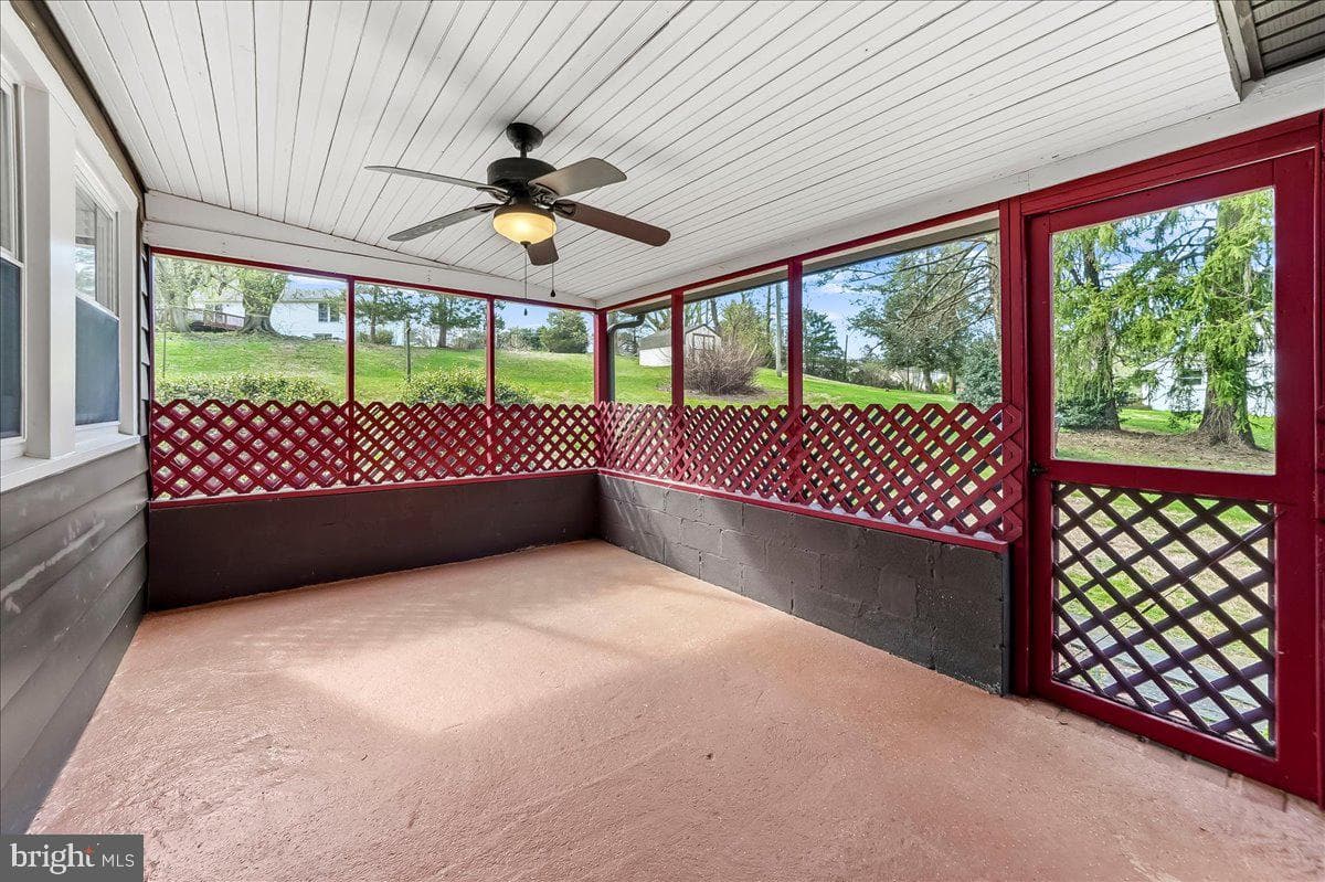 20 Holly Drive photo 25