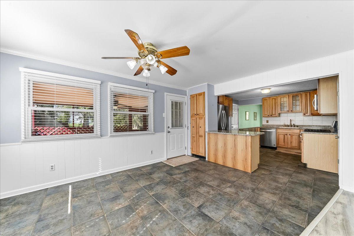20 Holly Drive photo 9