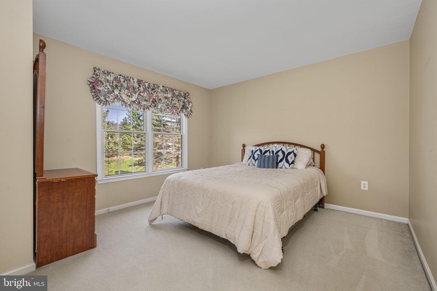 105 Crosspointe Drive photo 33