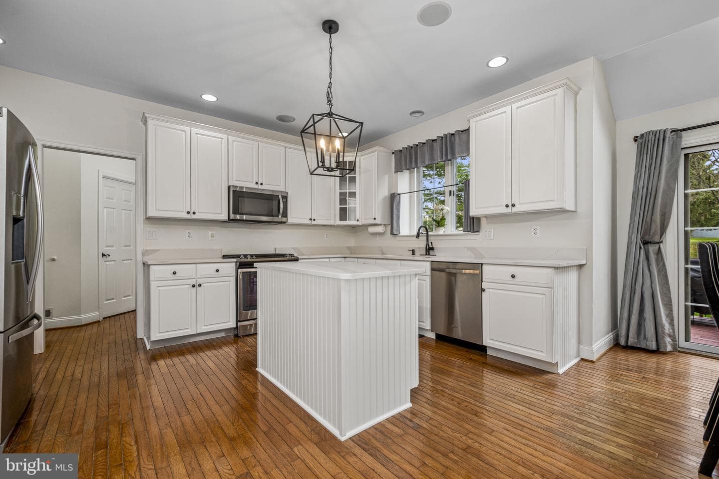 105 Crosspointe Drive photo 8
