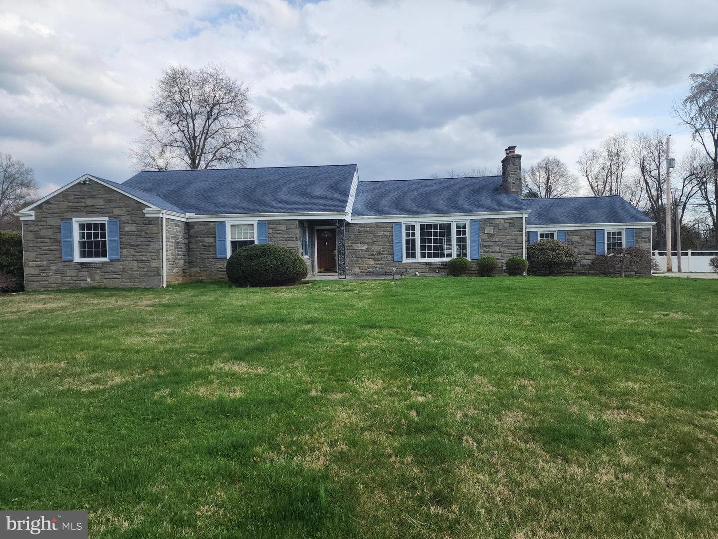 1522 Evergreen Lane