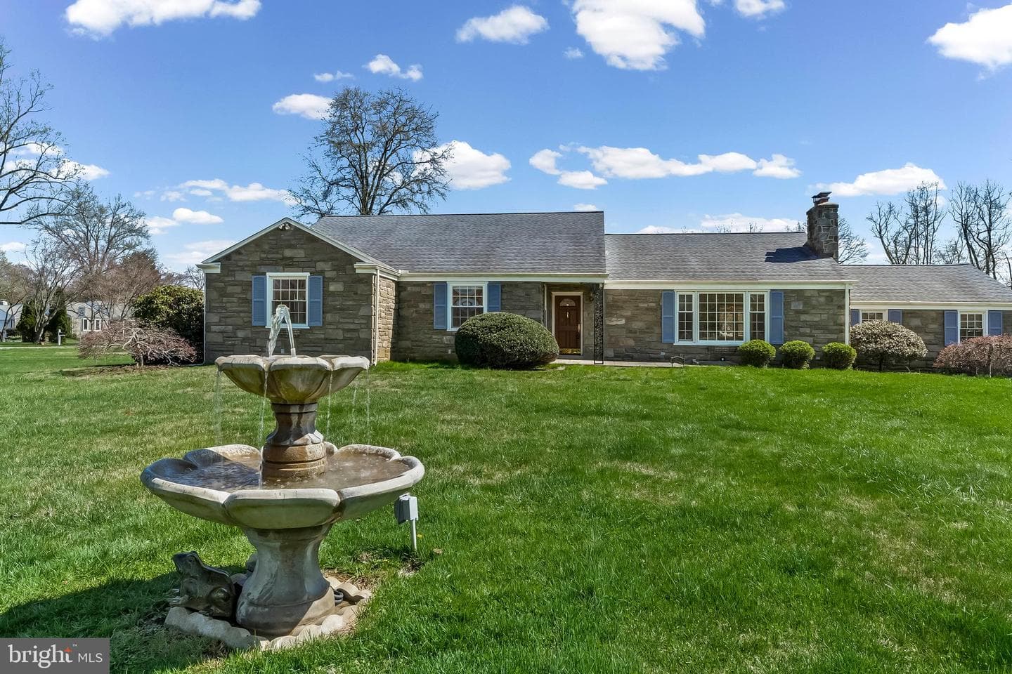 1522 Evergreen Lane photo 8