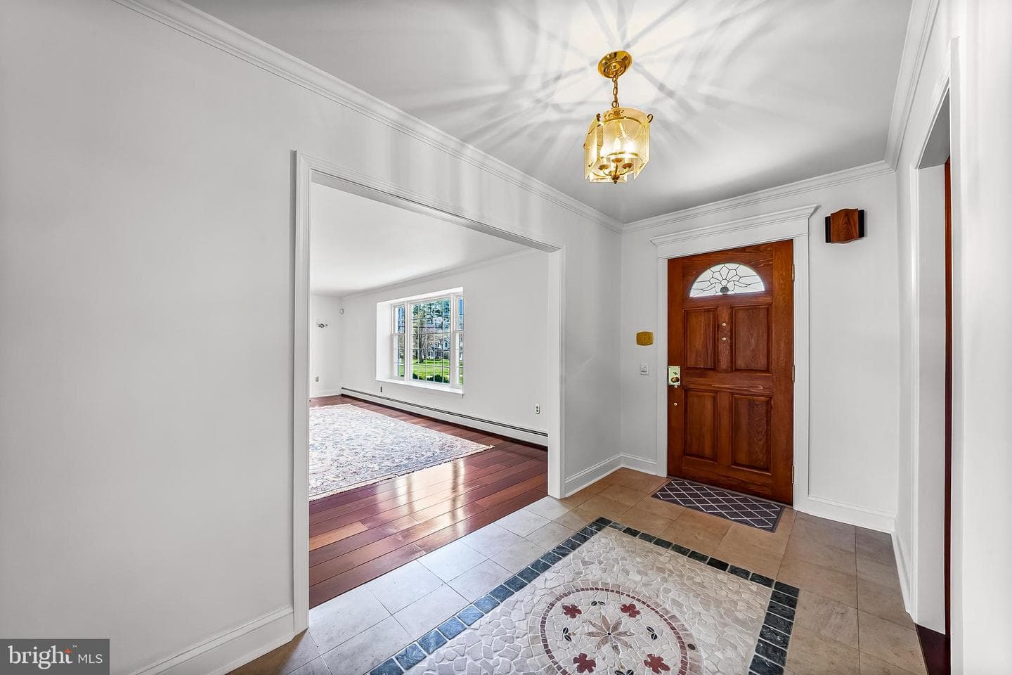 1522 Evergreen Lane photo 9