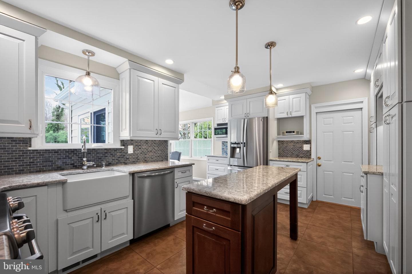 450 Coldstream Drive photo 11