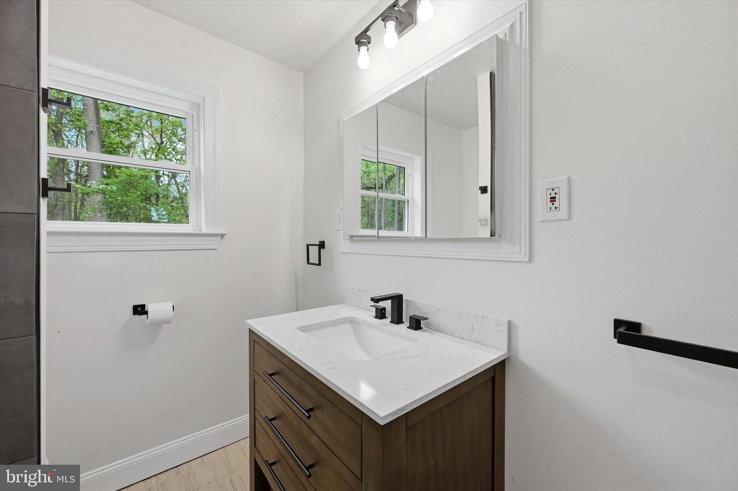 1551 Conestoga Road photo 26