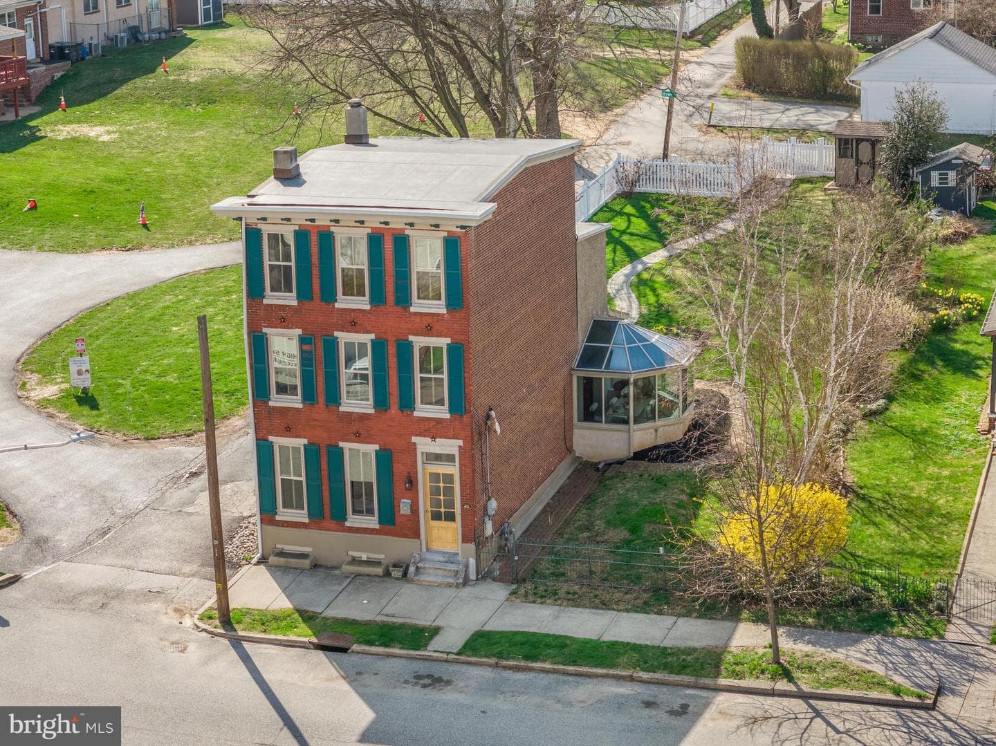 114 Washington Avenue photo 35
