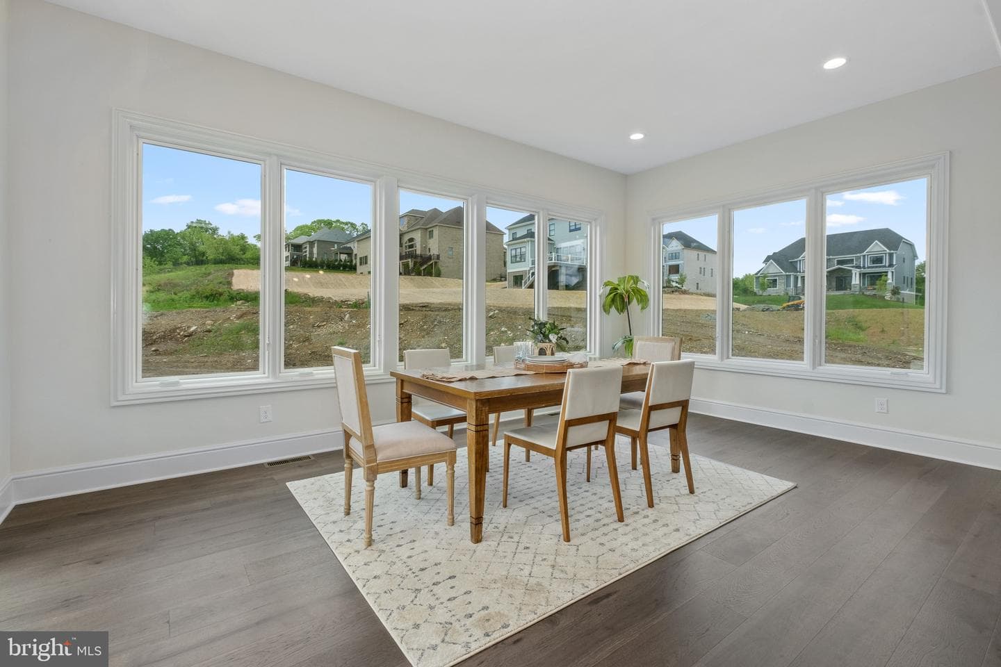 510 Newcomen Rd #r1d photo 10