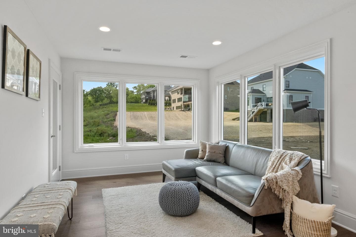 510 Newcomen Rd #r1d photo 28