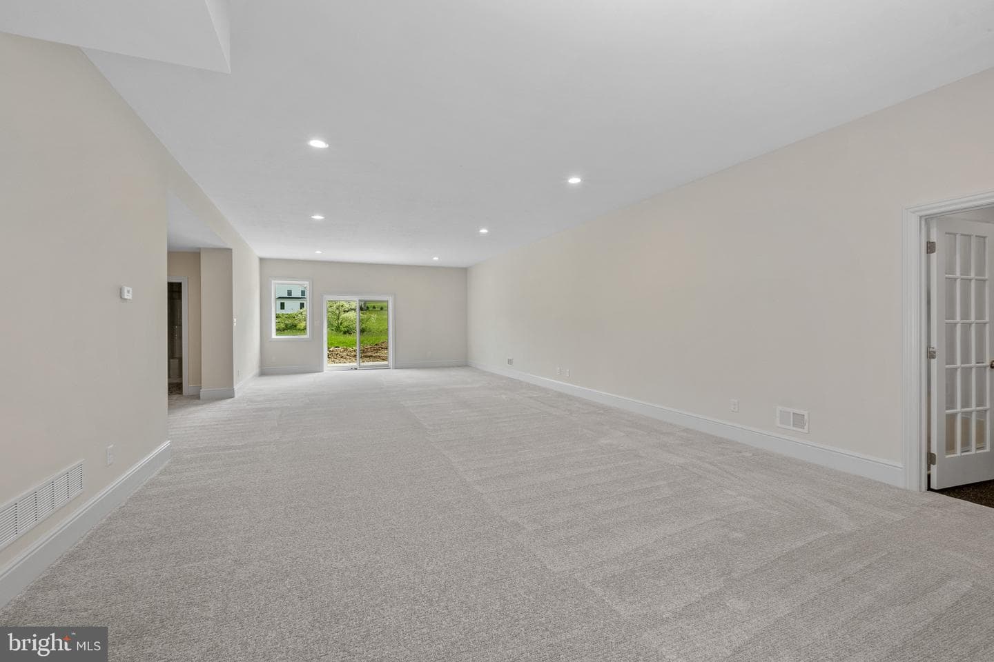 510 Newcomen Rd #r1d photo 43