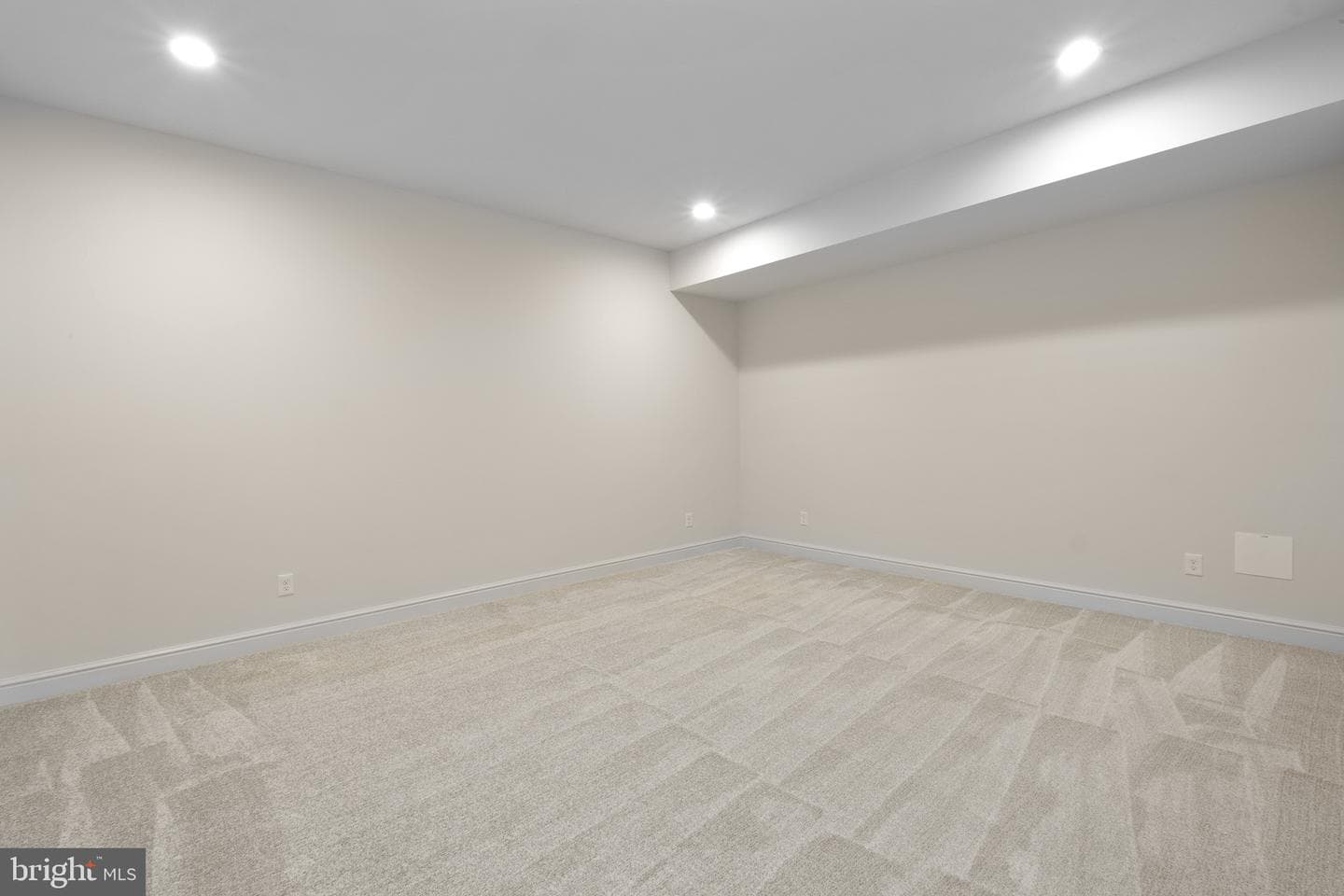 510 Newcomen Rd #r1d photo 45
