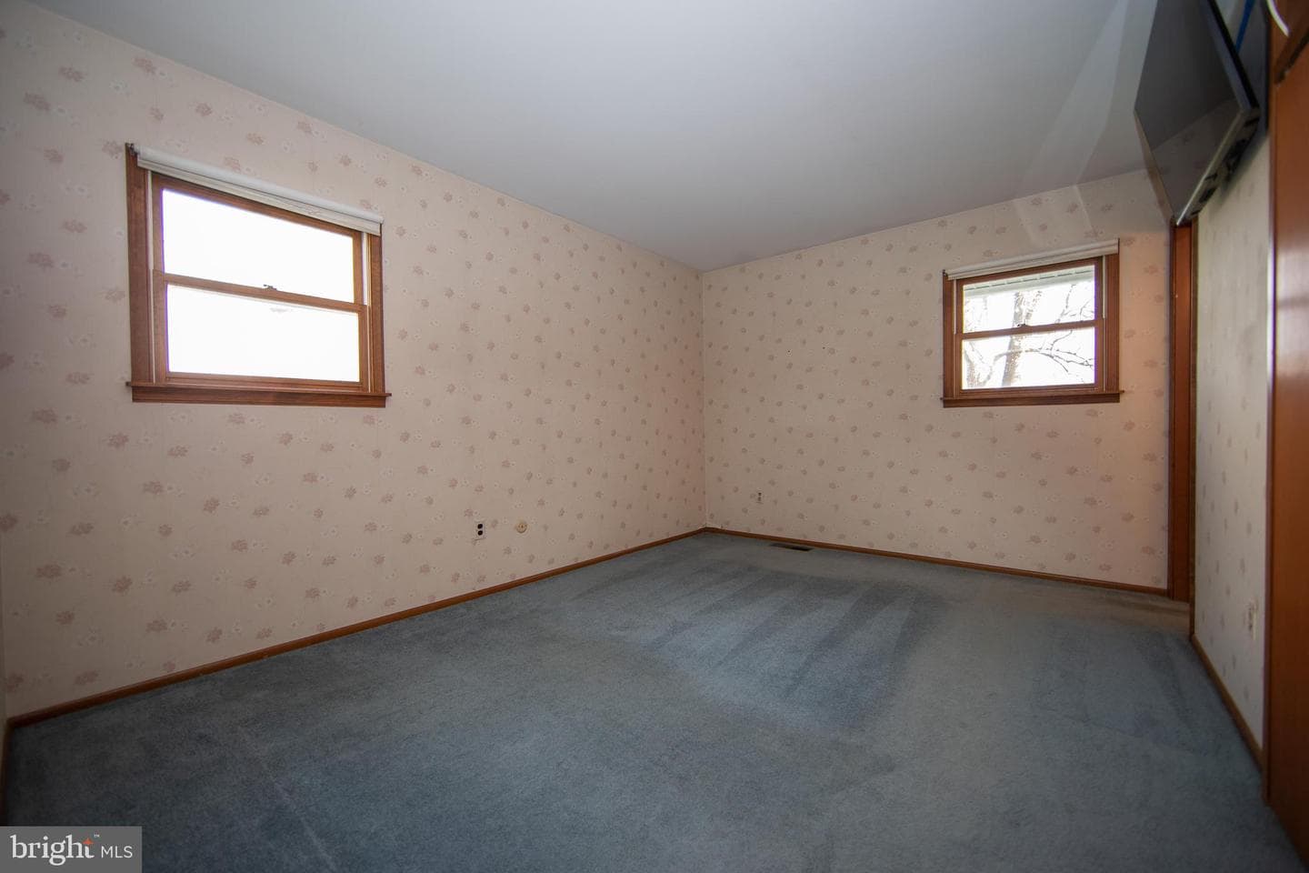 408 Chesterfield Drive photo 15