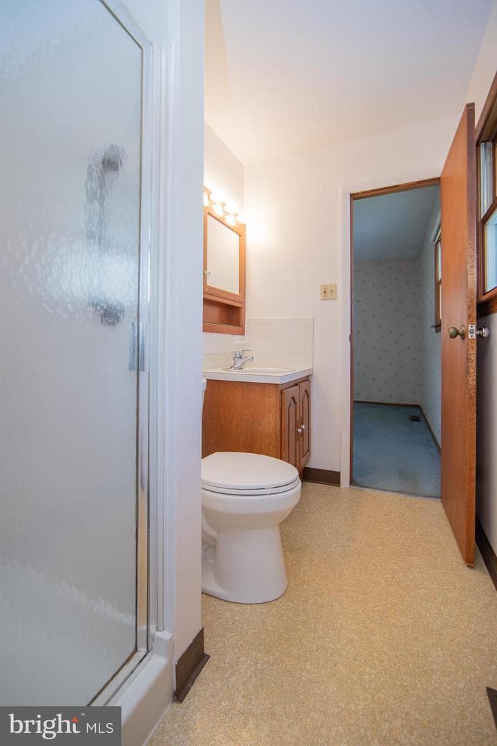 408 Chesterfield Drive photo 16
