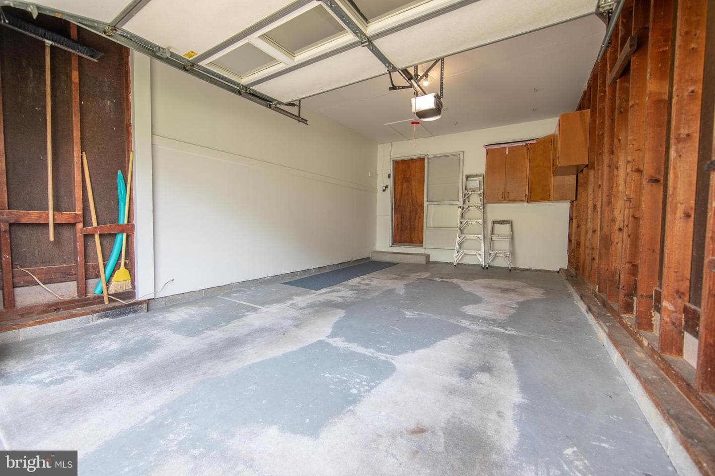 408 Chesterfield Drive photo 33