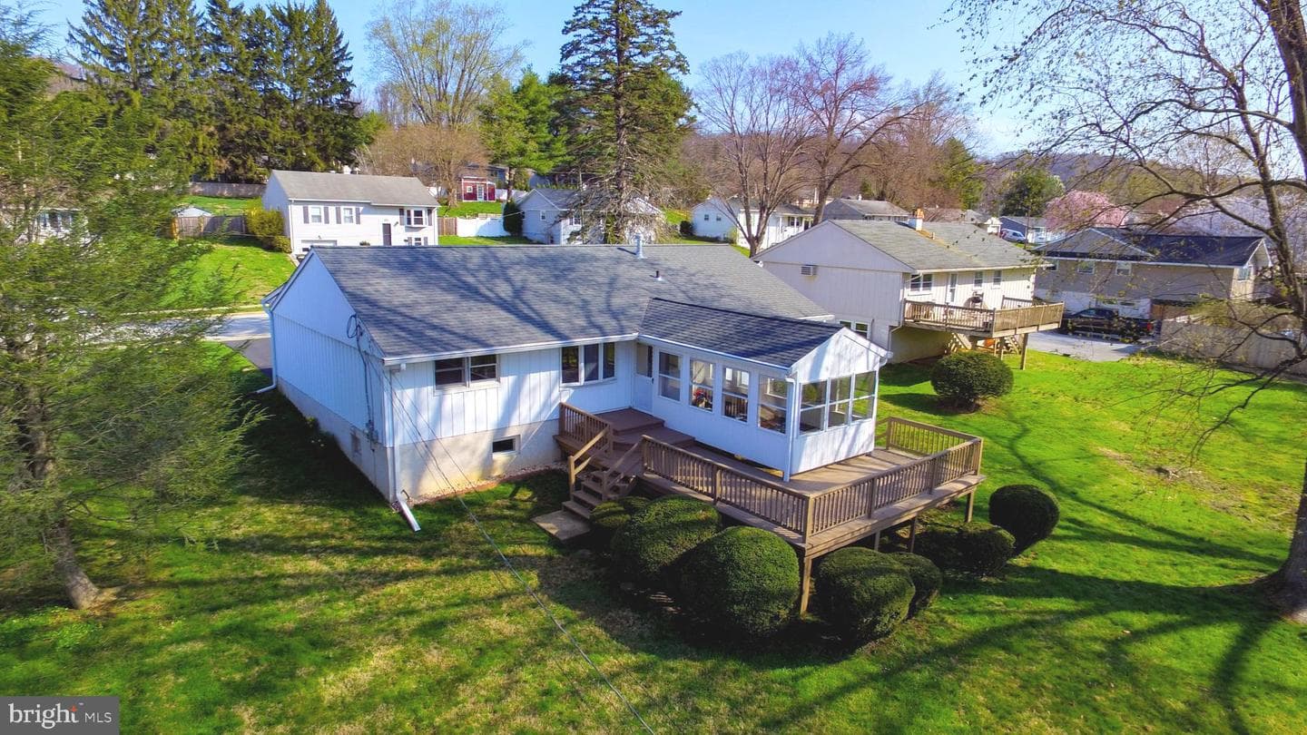 408 Chesterfield Drive photo 46