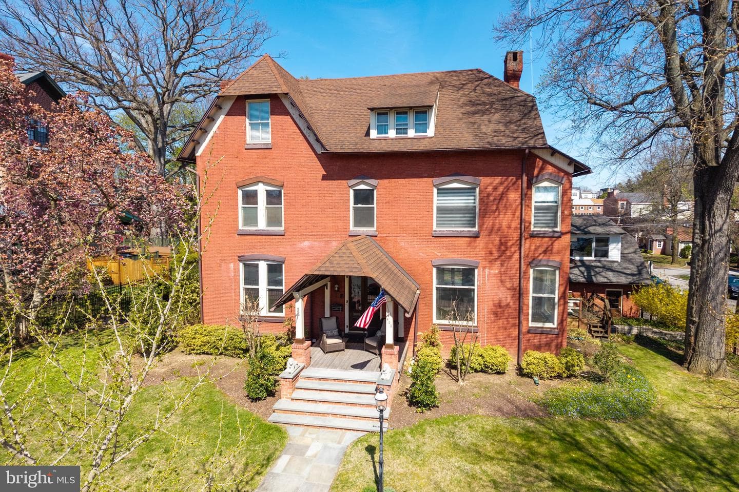 403 N Church Street photo 2