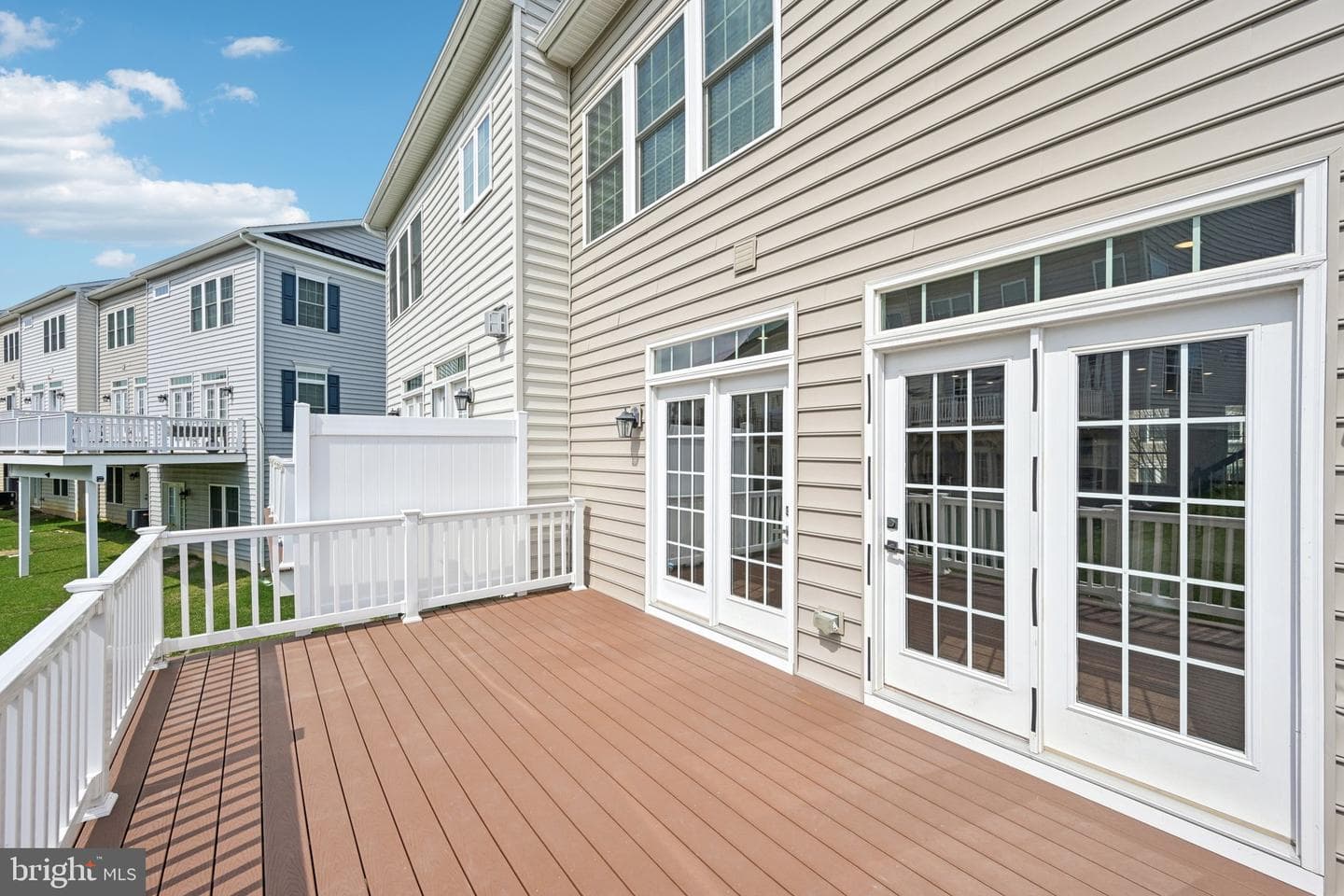 833 Stonecliffe Road photo 36
