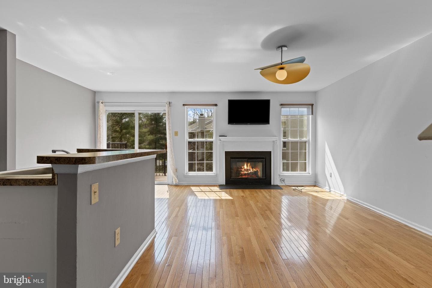 112 Stewarts Court #406 photo 10